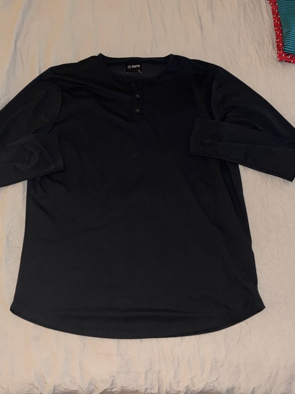 Cuts Clothing Black Long-Sleeve Henley Shirt